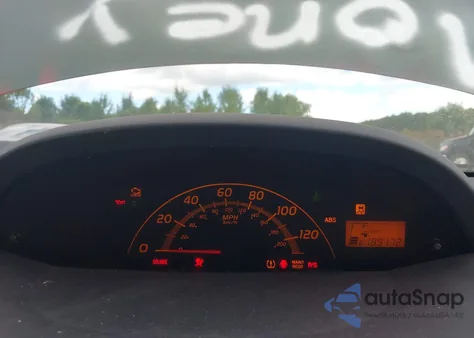 2010 Toyota Yaris из США, поврежденный, VIN JTDJT4K34A5313518